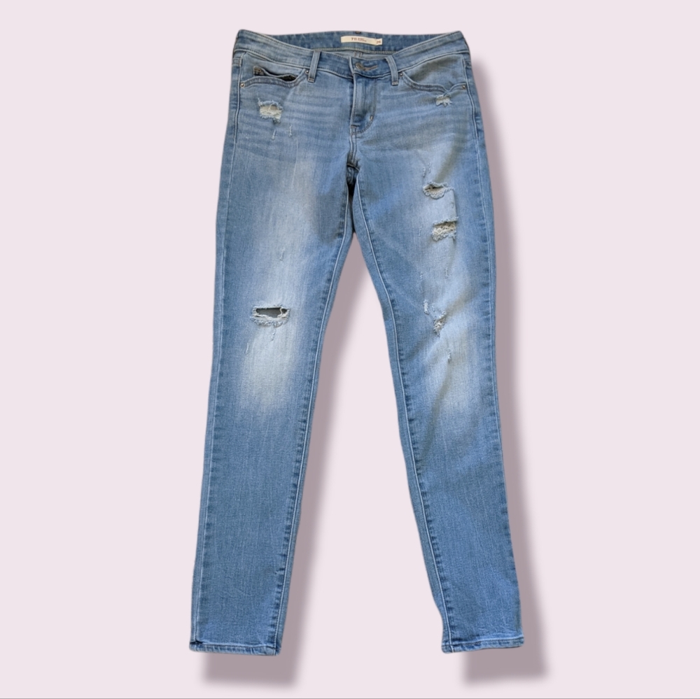 Levi's 711 Skinny Jeans